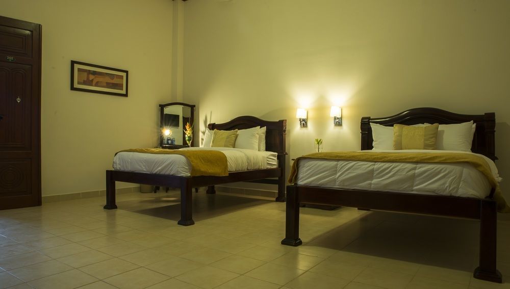 Hotel Real La Merced Granada Esterno foto